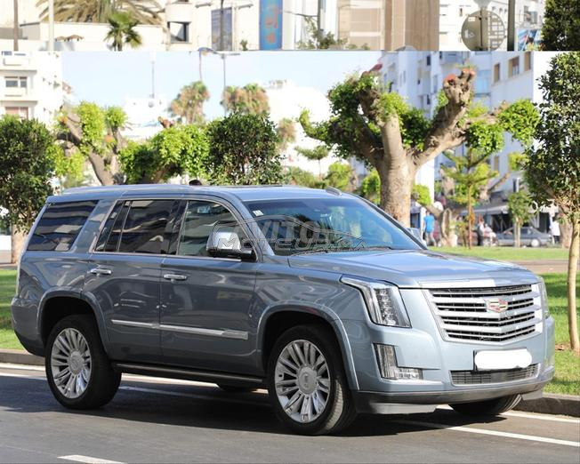 Cadillac Escalade Essence Automatique 2016