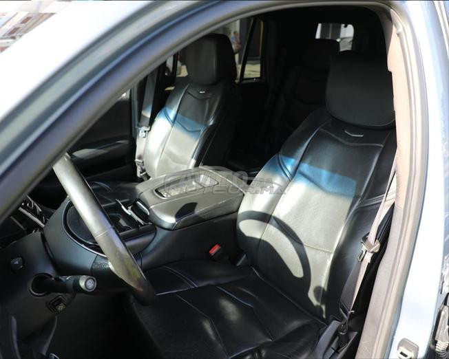 Cadillac Escalade Essence Automatique 2016