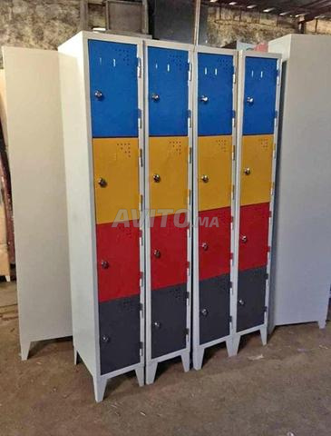 Vestiaire monobloc 4 portes métallique dispo - 2