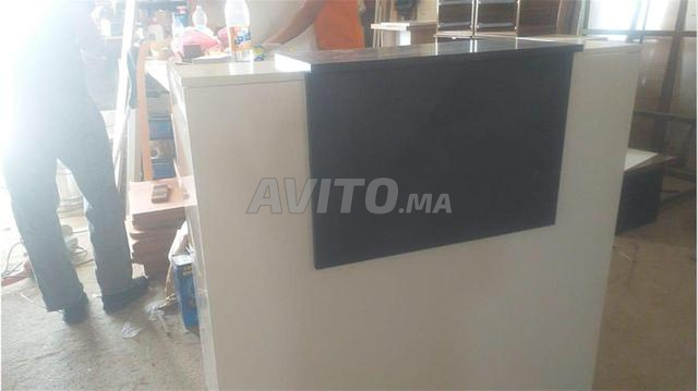 bureau comptoir et armoire table de réunion  à  - 2