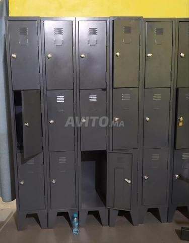 vestiaire 2 portes 196*30*43 Fermeture cadenas