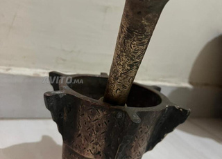 مهراز قديم اكتر من 200 سنة متوارت بين الاجيال 