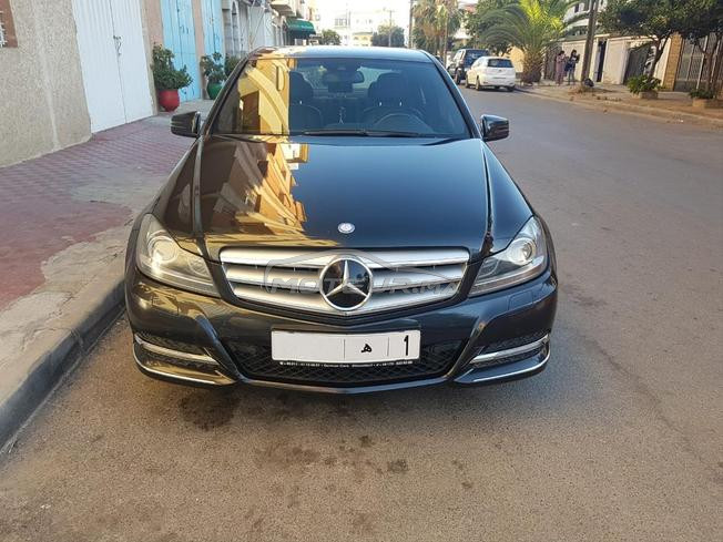 Mercedes-Benz 220 Diesel Automatique 2012 ded 2014