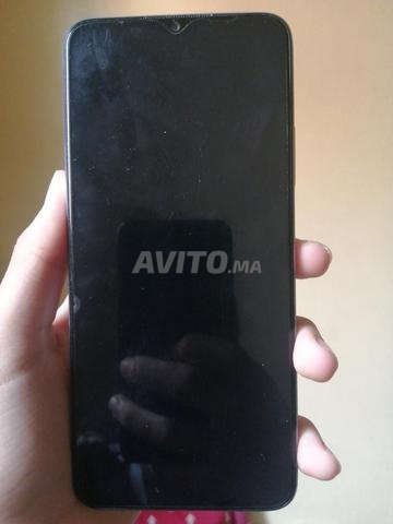 Oppo a 18 storage 126g processor Helio G85 Ram 8 - 2