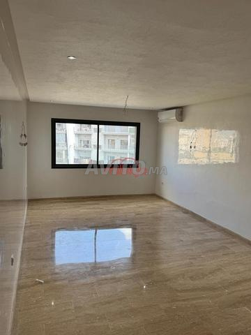 Location Appartement 4 pièces de 130 m2 à Bouskoura - 2
