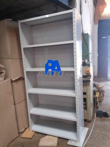 mobilier de métallique des vestiaires et rayonnage - 2