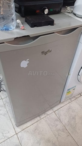 réfrigérateur mini bar 