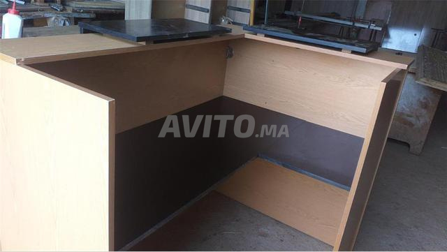 comptoir de réception pour touttype d’établissemet