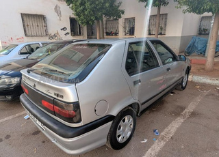 Renault R19 Essence Manuelle 1995 à Casablanca