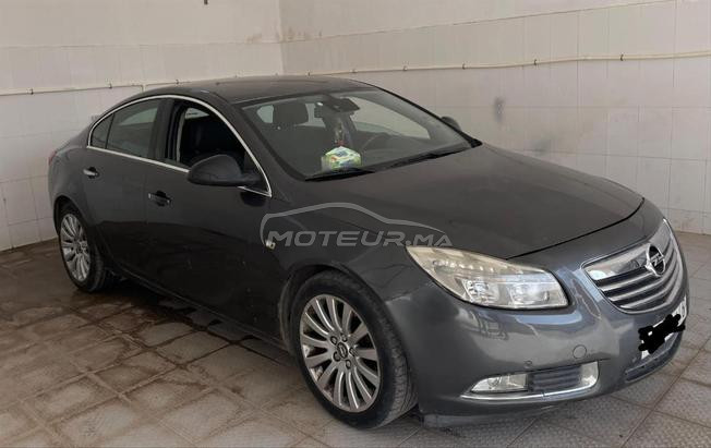 opel insignia  a vendre 
