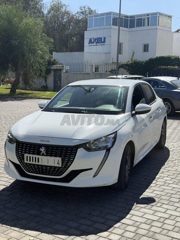 Peugeot 208 – Modèle 2021 – Faible kilométrage