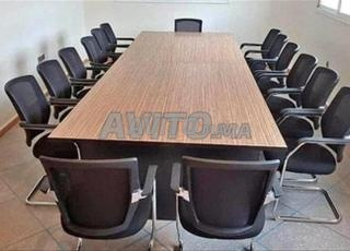 Table de réunion pour coworking