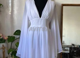robe courte blanche