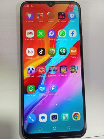 Infinix hot 8 ... 64gega à vendre à Meknès