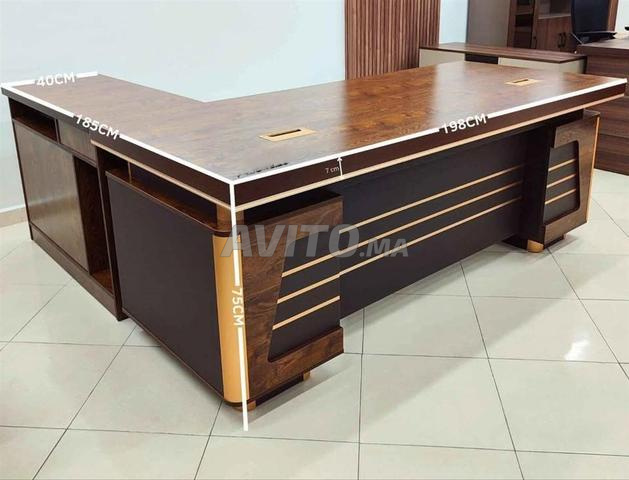 Bureau top qualité avec un design contemporain