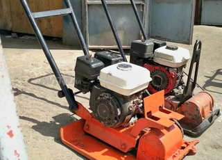 compacteur vibreur mikasa 