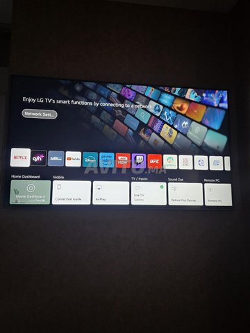 smart tv LG 70p  etat tres tres bien presque neuve