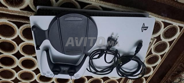 ps5 fat digital 825gb ba9i n9i bkartona dyalo - 2