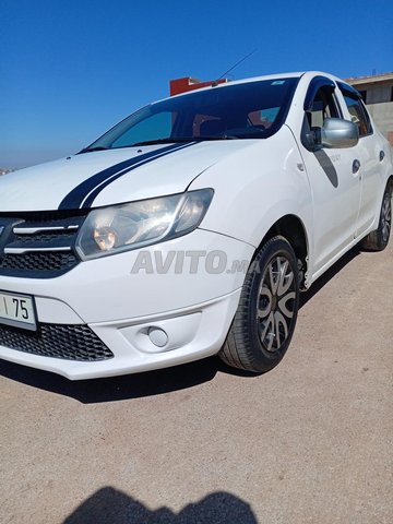 داشيا لوغان