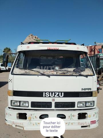 شاحنة للبيع