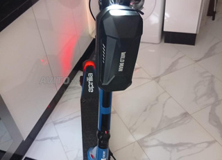 Trottinette Tuareg Aprilia comme neuve