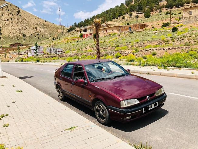 Renault R19 Diesel Manuelle 1995 à Ouarzazate