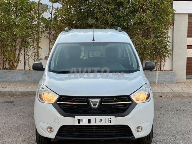 Dacia Dokker Diesel Manuelle 2020 à Salé