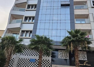 محل تجاري وسط المدينة