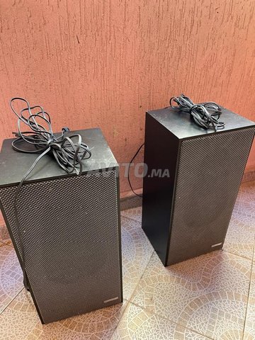 مكبر صوت موسيقى صنع في ألمانيا (2)