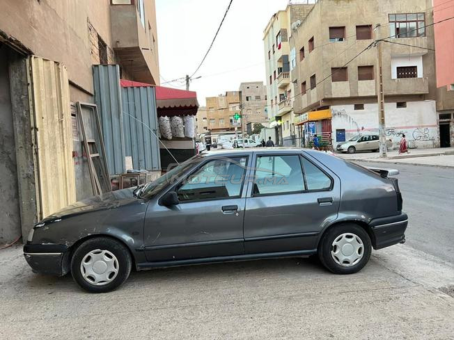 Renault  storia 