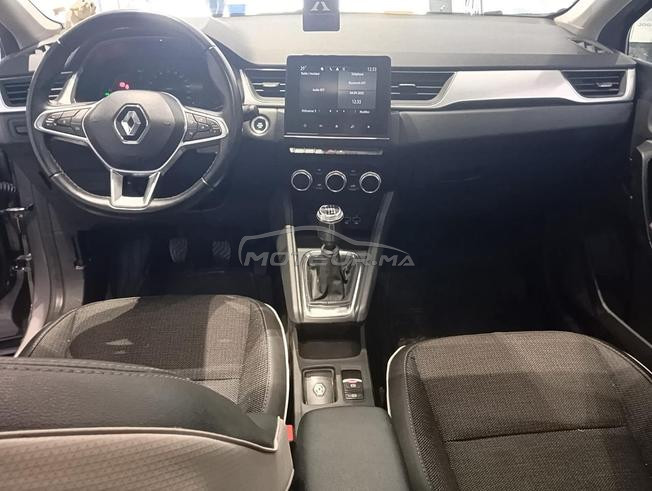 Renault Captur Diesel Manuelle 2023 à Tanger