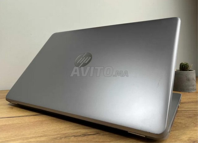 Hp i5 7ème Ram 8 Disc 256 SSD 500 HD 