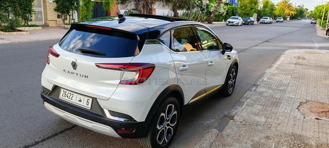 Renault captur avec toit panoramique 