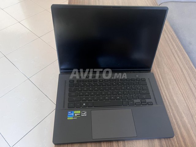 Asus Zephyrus G16 RTX 4060 i7 13th gen