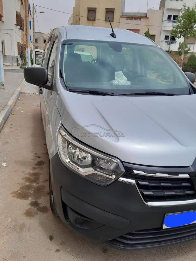 Renault ⁵exspres modél 2022 2éme man