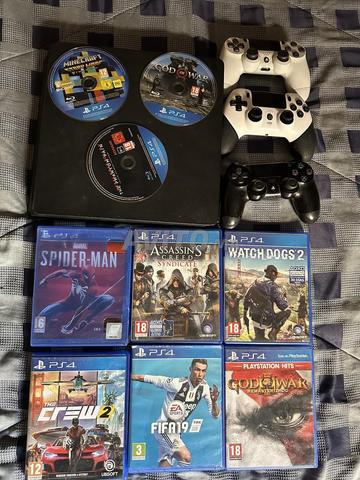 PS4 9 JEUX 3 MANETTE