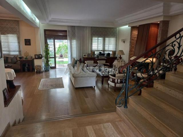 VILLA À VENDRE À MANDARONA 4CH 