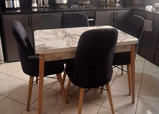 Table à manger à prix réduit