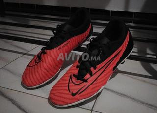 des chaussures de football à vendre 