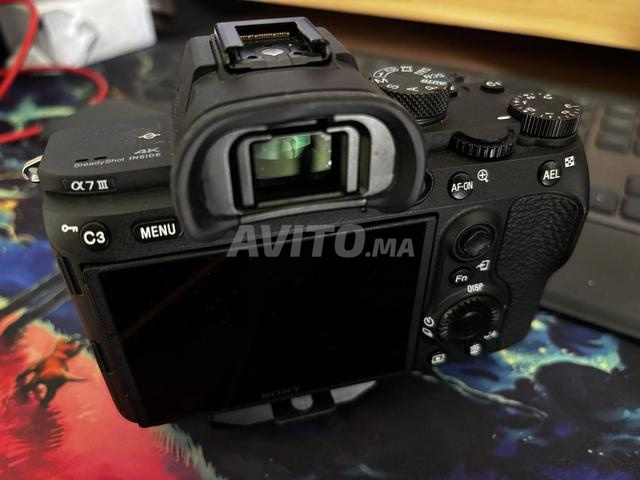 boitier sony a7III avec batterie - 2