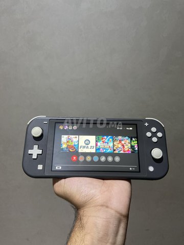 Nintendo Switch Lite Flashé Mazala Jdida