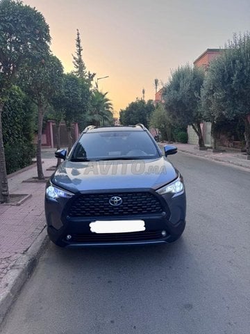 Toyota cross hybride 
