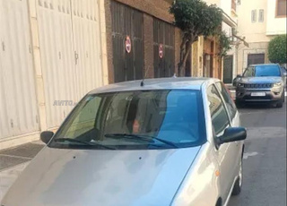 Fiat Punto Essence Manuelle 1996 à Casablanca