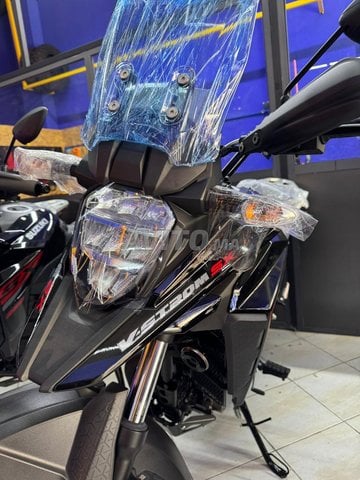 SUZUKI V-STROM 250 SX