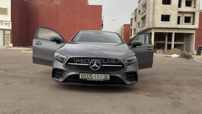 Mercedes-Benz A180 / 2020