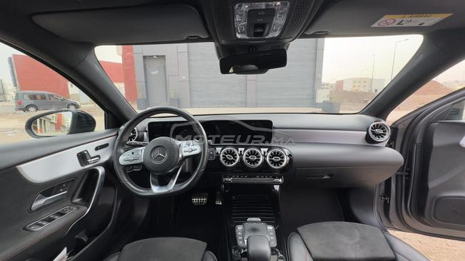 Mercedes-Benz A180 / 2020