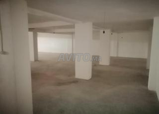 Local a vendre pour stockage ou autre service 