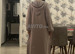 Je mets en vente des jellaba neuves