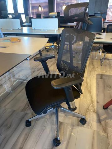 Équipez vos bureaux – Mobilier pro et rayonnage