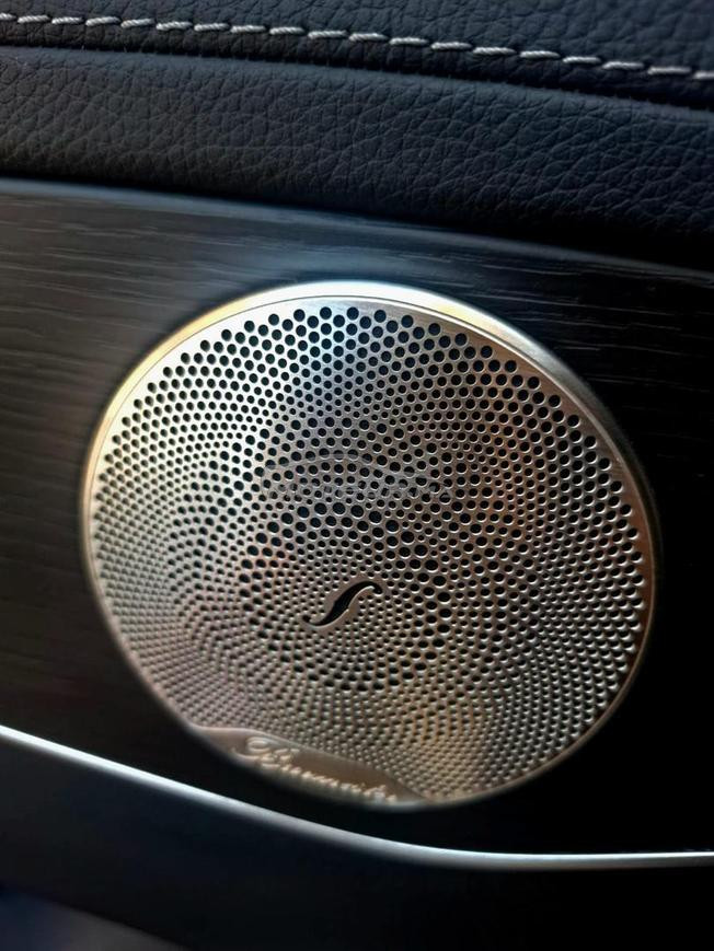 Mercedes-Benz300